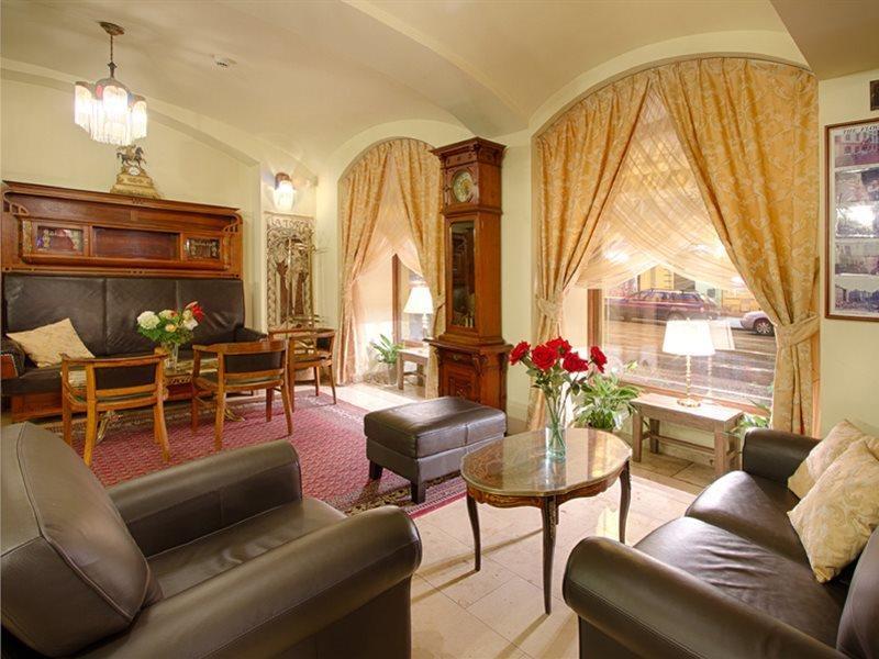 Hotel Mucha Πράγα Εξωτερικό φωτογραφία